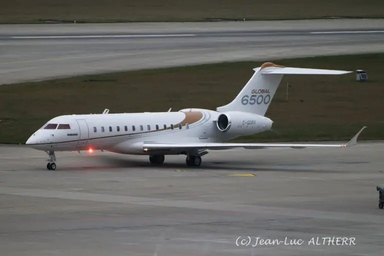 Global 6500 Private Jet Charter - Rent Hourly Cost. Centurion Jets.